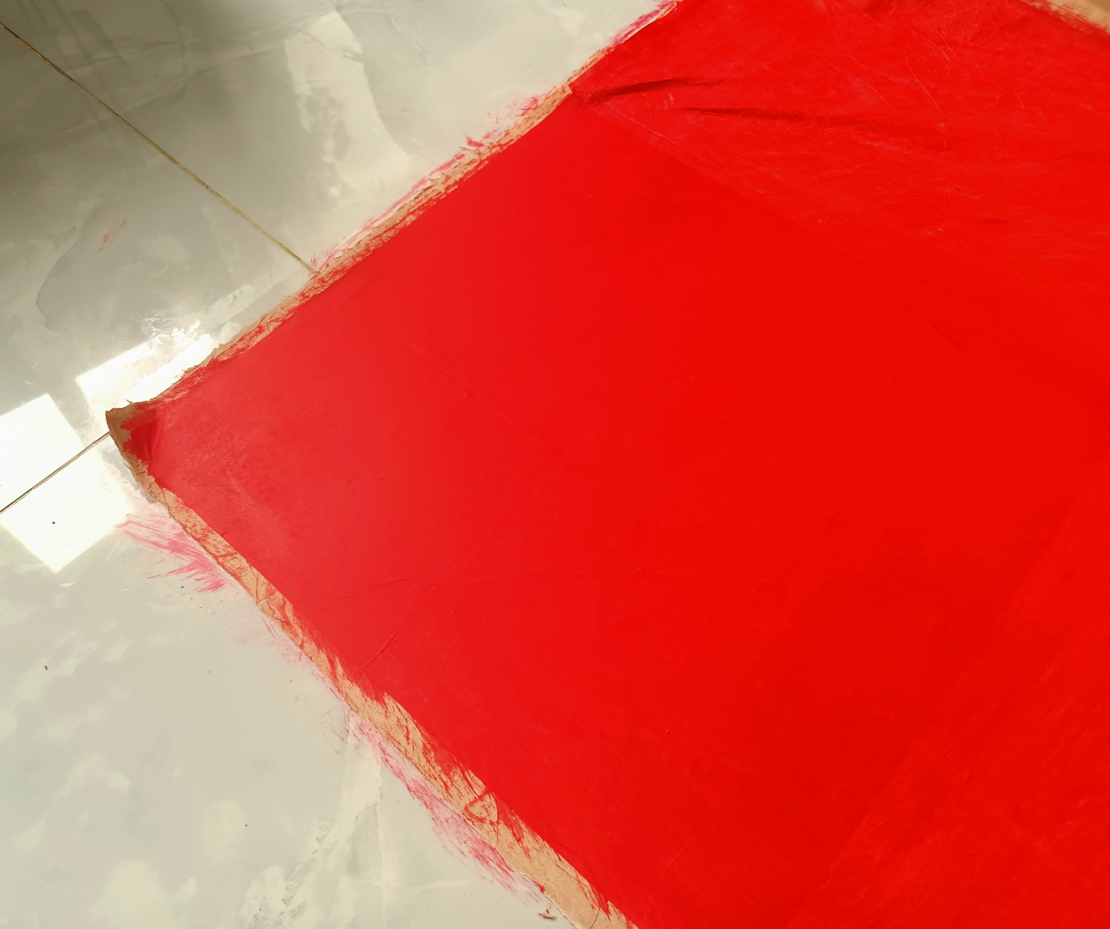 Glue the white layer with another red one
